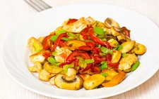 Tavuklu Mantar Sote Tarifi ve Malzemeleri